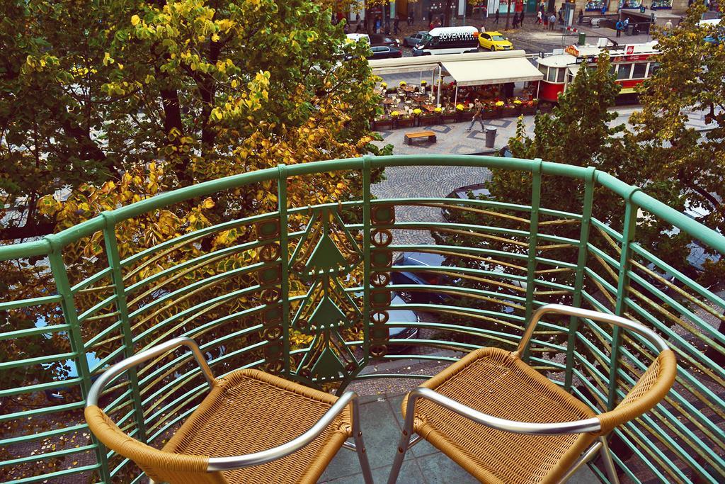 Meran Praga Exterior foto