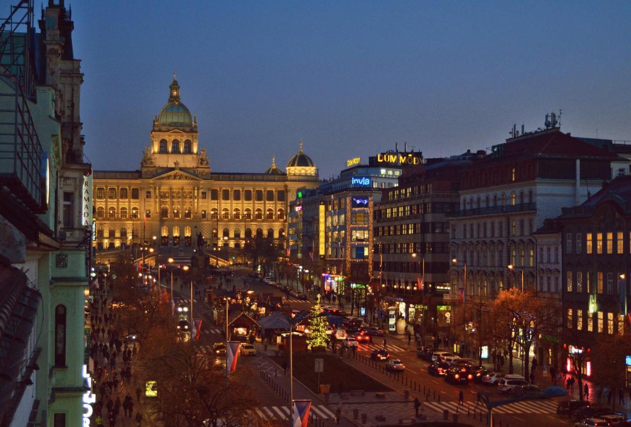 Meran Praga Exterior foto